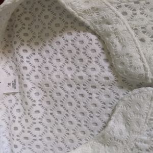 Women's size 1X sleeveless shirt top